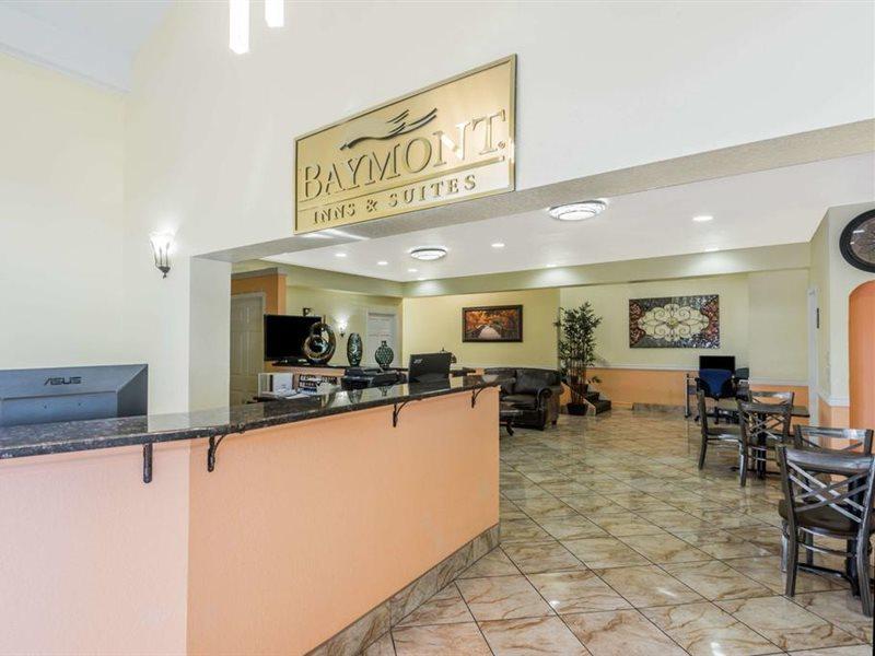 Hotel Baymont By Wyndham San Antonio Near South Texas Medical Ctr Exterior foto